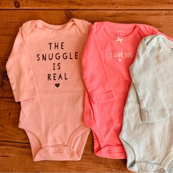 Carter's Baby Girl Bundle—Onesies, Bodysuits, Vest, Bottoms (10 Pieces, 3 M) - Picture 4 of 8